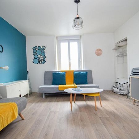 Grand Studio Au Coeur De Dinard A 1Min Du Marche Et 6Min Plage De L'Ecluse Apartment Exterior photo